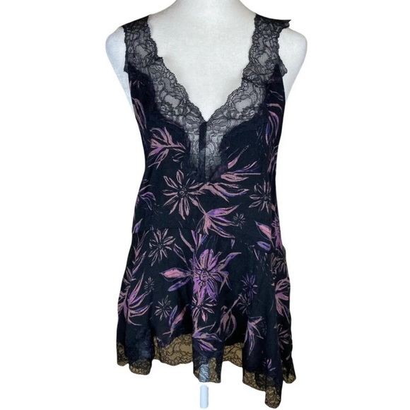 Free People - Picture 5 of 11